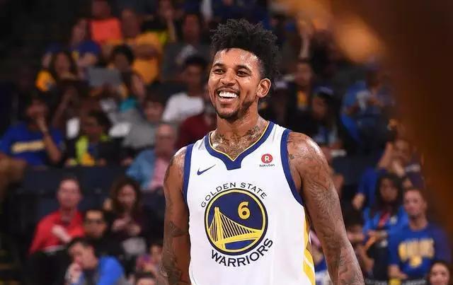 募与内容发 募与内容发